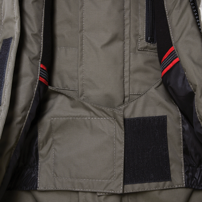 Костюм зимний Alaskan IceMan хаки/черный (куртка+полукомбинезон) Костюм зимний Alaskan IceMan хаки/черный (куртка+полукомбинезон)